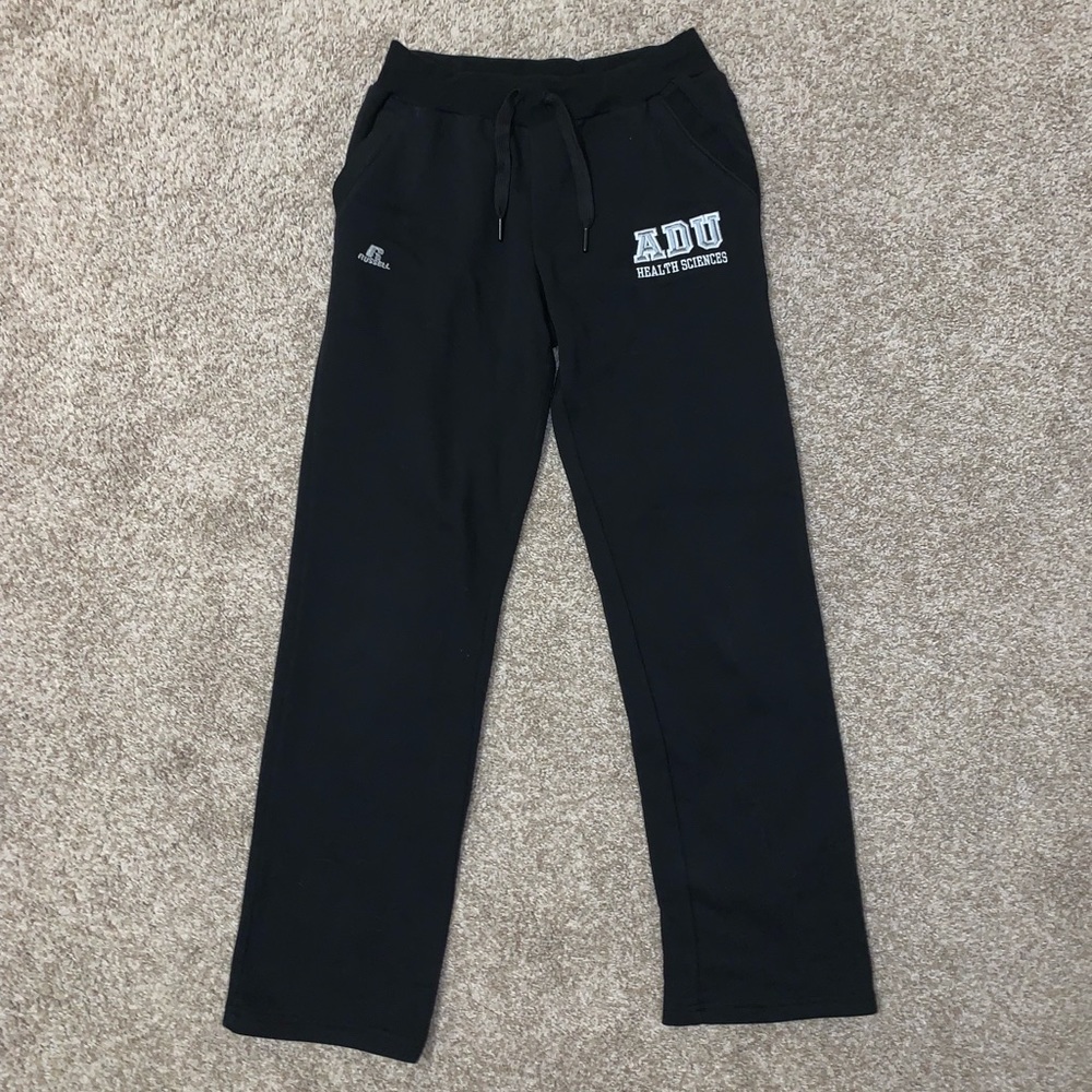 Russell Black Sweatpants (ADU)